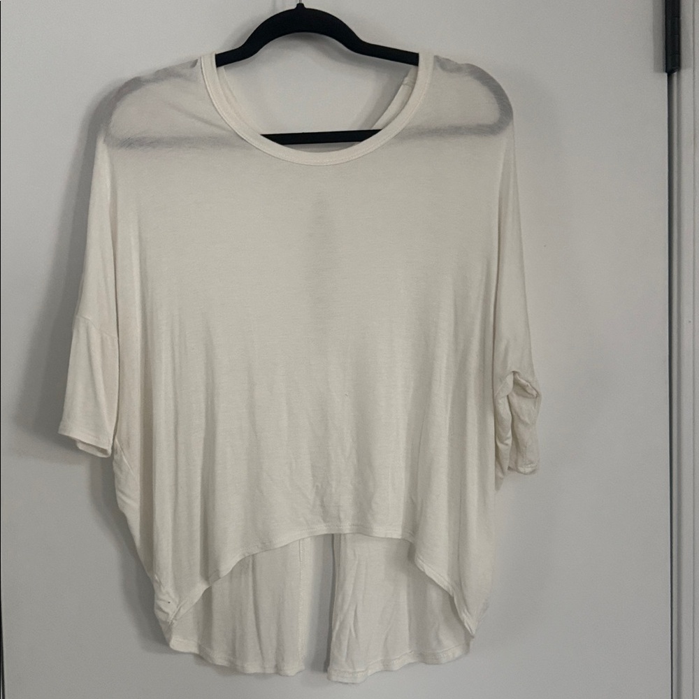 Lovely 153 Open Split Back High Low Drop Short Sleeve Top